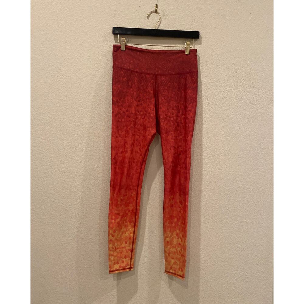 OKIINO Red Scales Leggings Ombre